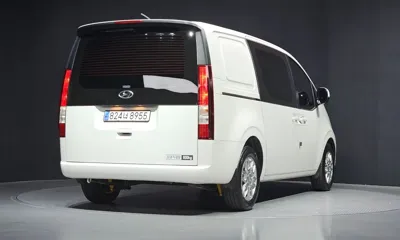 Hyundai Staria
