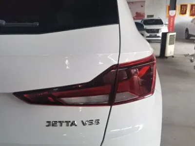 Jetta VS5