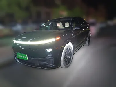 Li Auto L7
