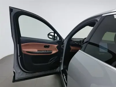 Nio EC6