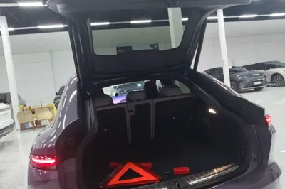 Nio EC6