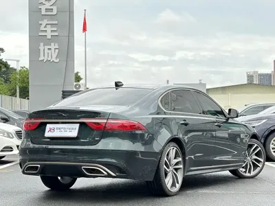 Jaguar XFL