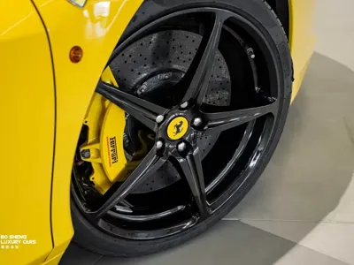 Ferrari 458