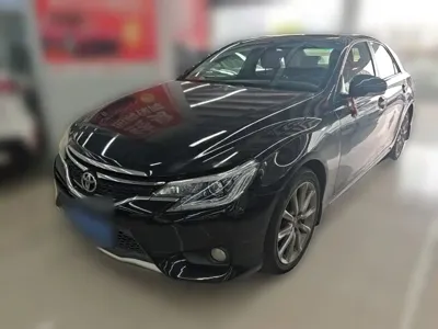 Toyota Reiz