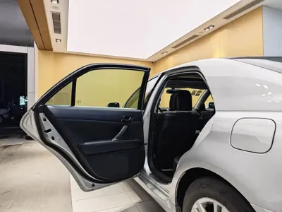 Toyota Reiz