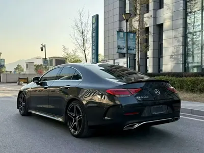 Mercedes-Benz CLS