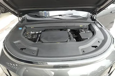 Li Auto L9