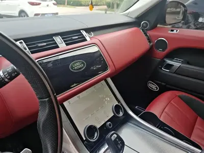 Land Rover Sport