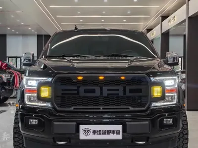 Ford F-150 Raptor