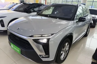 Nio ES8