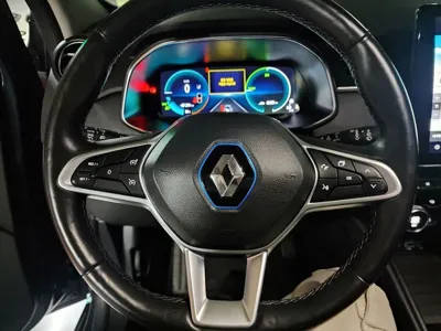 Renault-KoreaSamsung Zoe