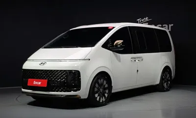 Hyundai Staria