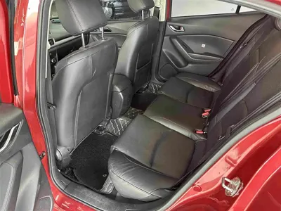 Mazda 3 Axela