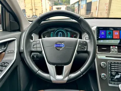 Volvo XC60 (Import)