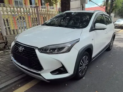 Toyota Yaris L