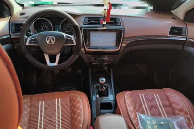 BAIC Weiwang S50