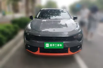 Lynk & Co 02