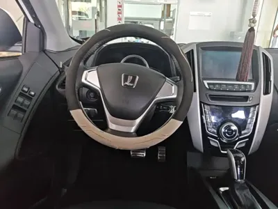Luxgen U6