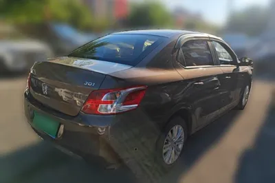 Peugeot 301