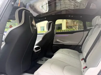 Xiaomi SU7