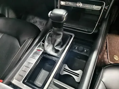 Roewe RX8