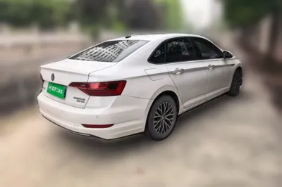 Volkswagen Sagitar
