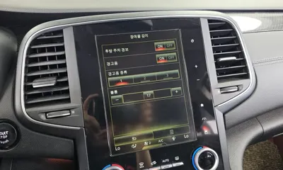 Renault-KoreaSamsung SM6