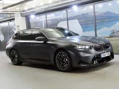 BMW M5