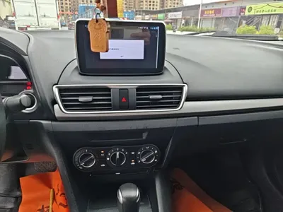 Mazda 3 Axela