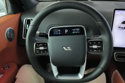 Li Auto L8