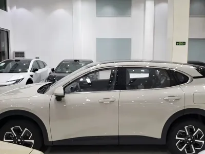 Baojun 宝骏E6