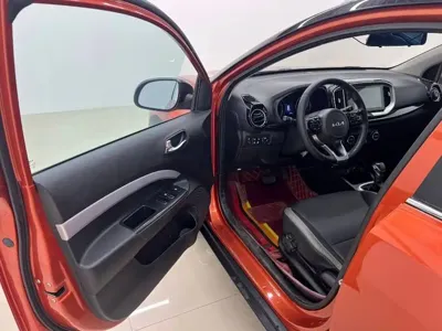 Kia KX1