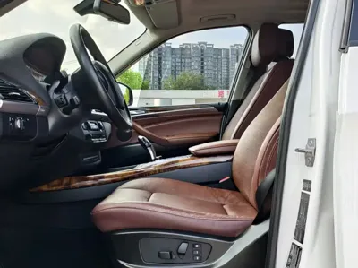 BMW X5 (Import)