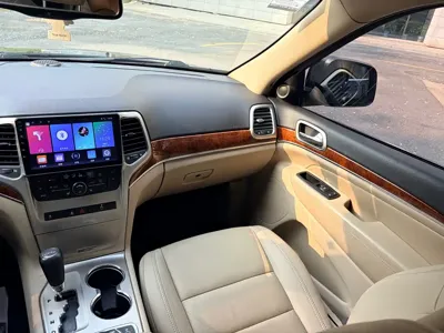 Jeep Grand Cherokee (Import)