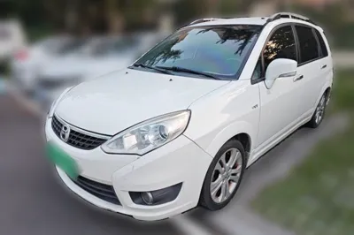 Suzuki Liana A6