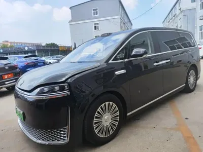 智界 智界V9