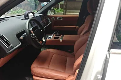 Li Auto L6