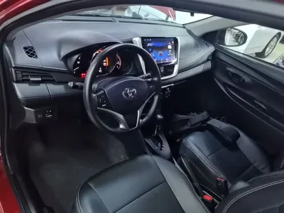 Toyota Yaris L