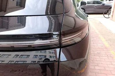 Li Auto L7