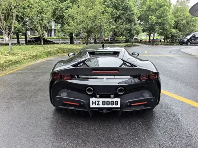 Ferrari SF90