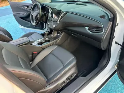 Chevrolet Malibu XL