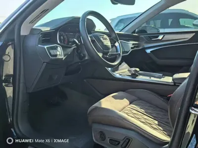 Audi A7L