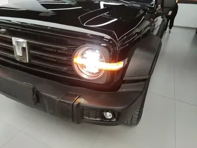 Tank Tank 300