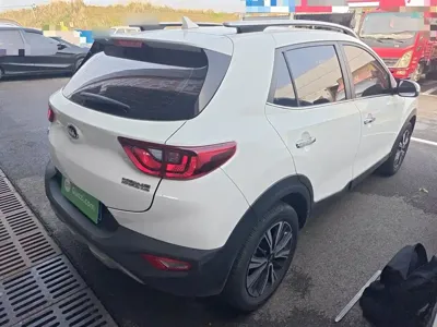 Kia KX1