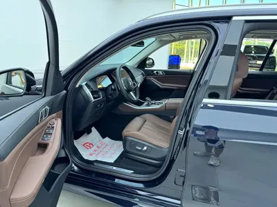 BMW X5 (Import)
