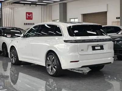 Li Auto Li L7