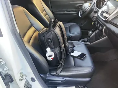 Toyota Yaris L