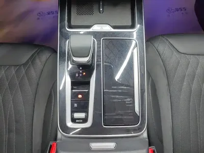 Hongqi Hongqi HS5