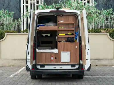 大通 V90 RV
