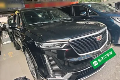 Cadillac XT6